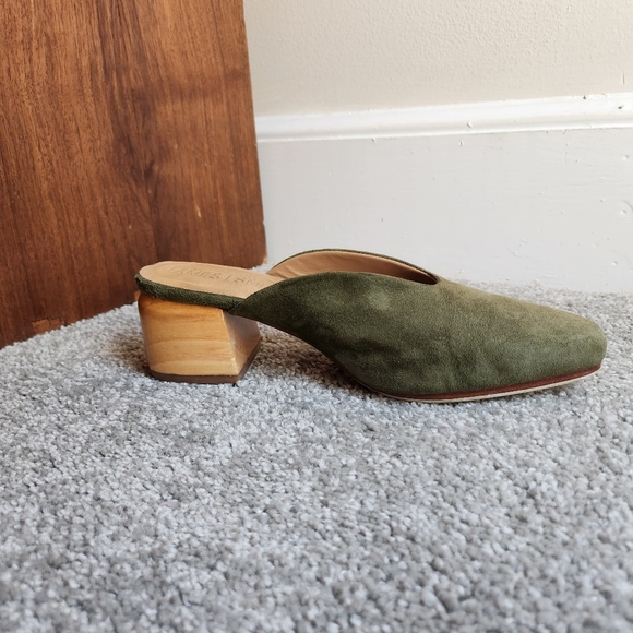 JAMES | SMITH 'Cafe Society' Mules - Green Suede - Picture 3 of 8